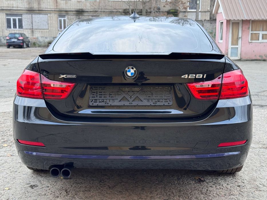 BMW 4 Series 2016 Series 2016F32    428i АТ (245 к.с.) xDrive    Base