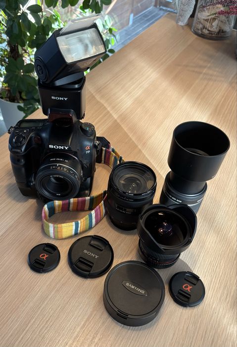 Aparat lustrzanka Sony A77 alpha duży zestaw bardzo zadbany
