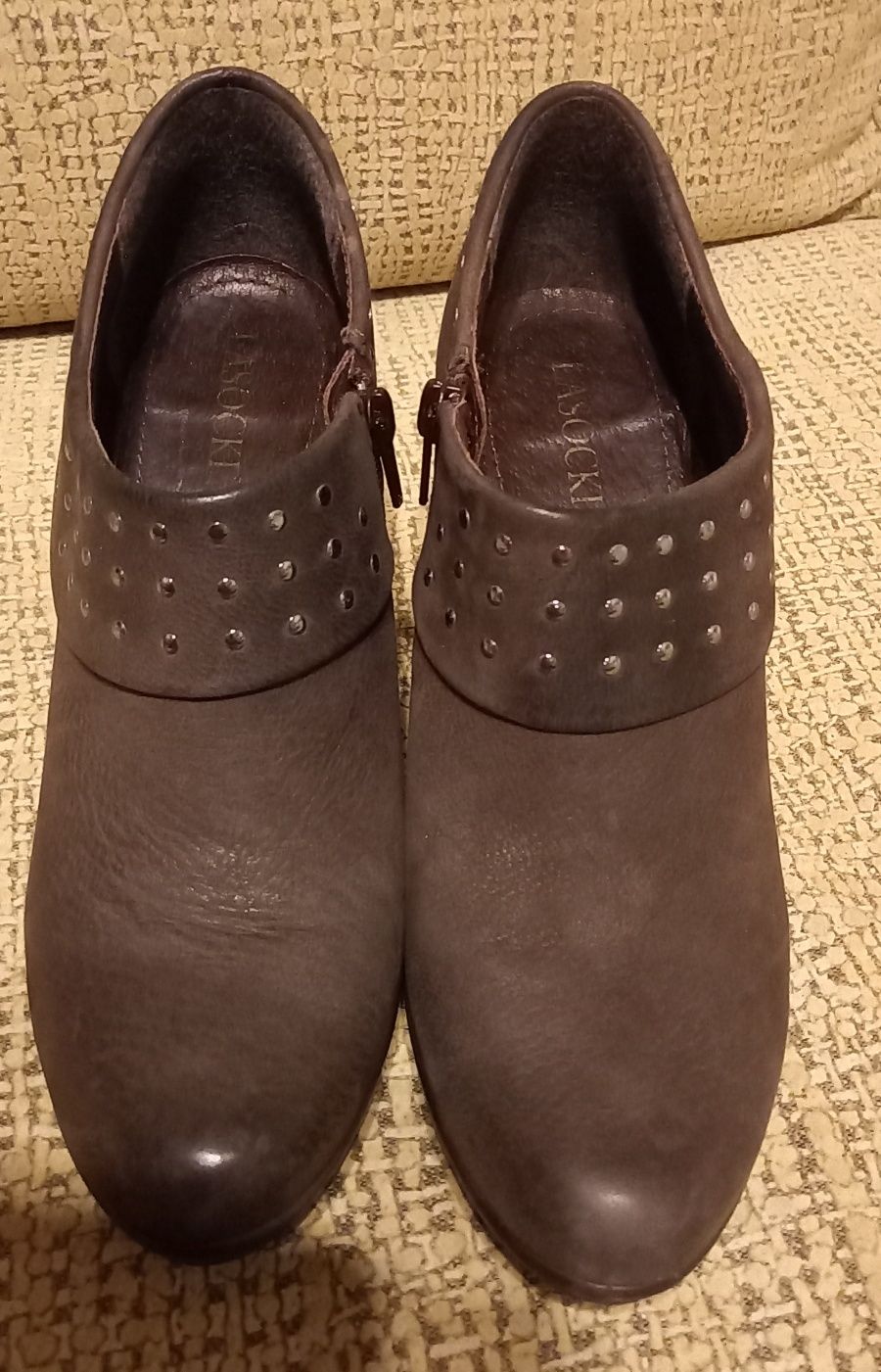 Wiosenne buty Lasocki 38 skóra nowe