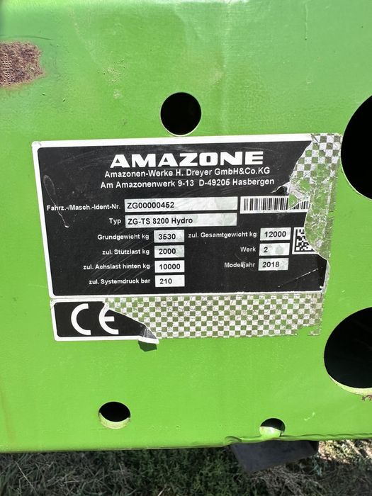 Розкидач Amazon ZG-TS 8200