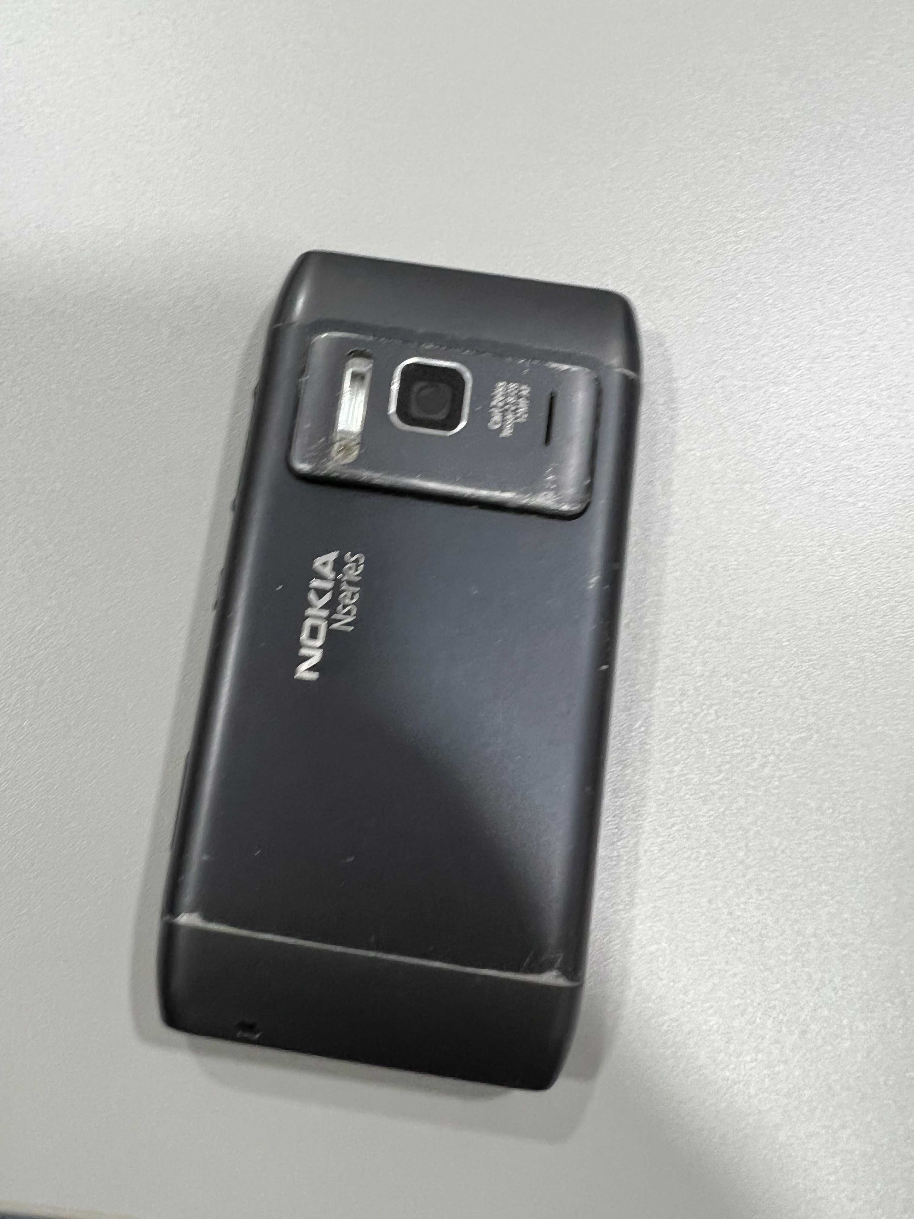 Telemóvel Nokia N8