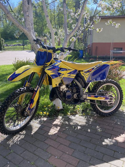 Suzuki rm 125 2t