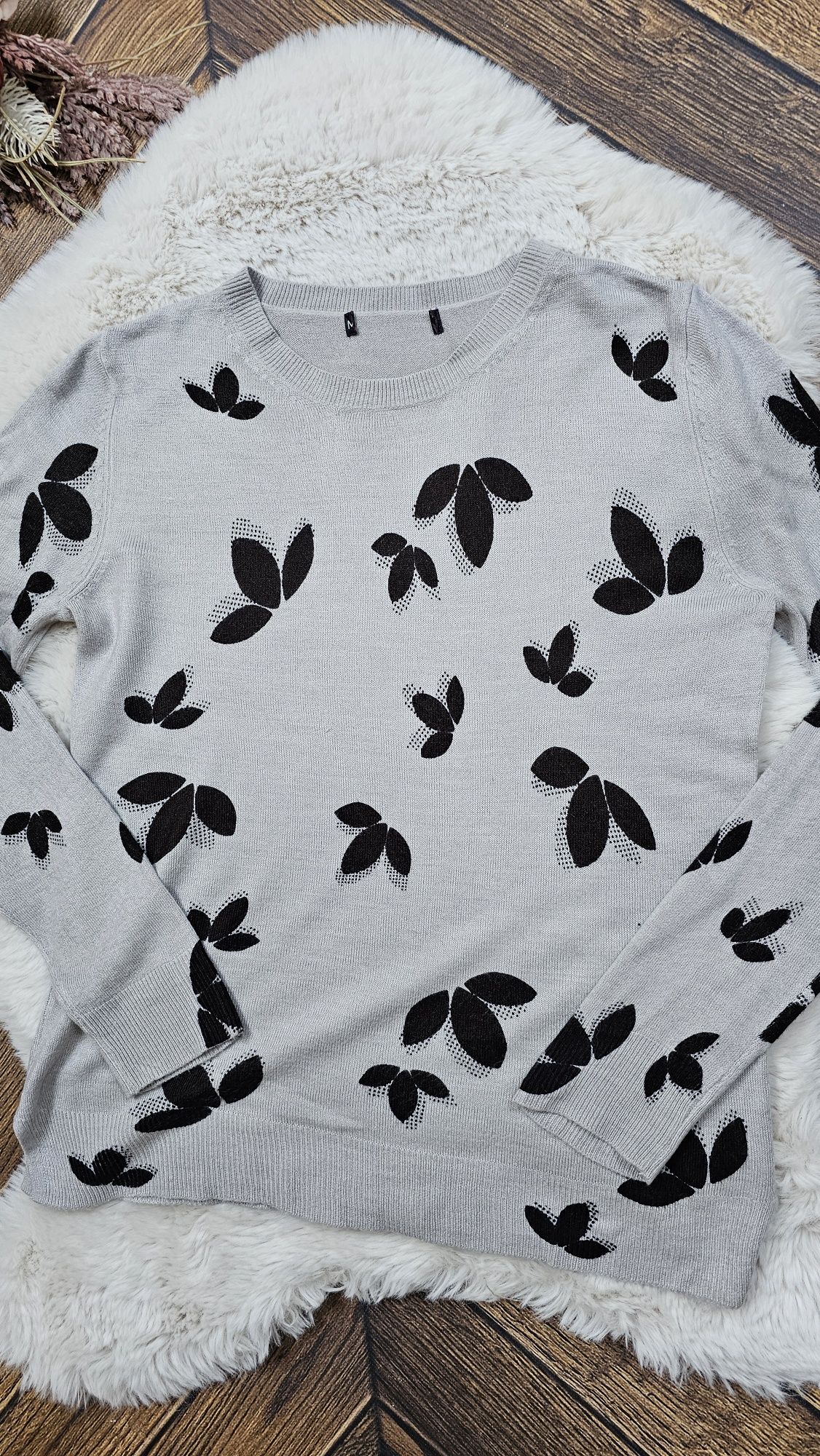 Sweter damski we wzory r 40 L Marks&Spencer