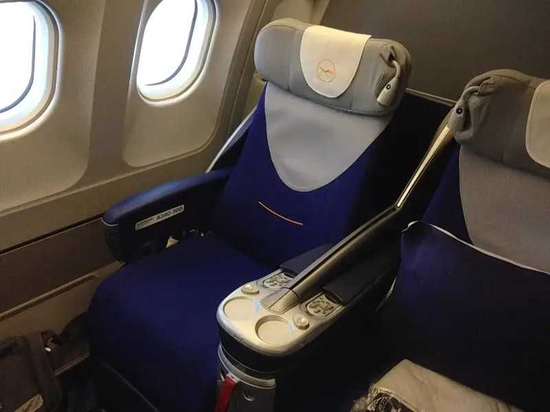Fotele lotnicze - Lufthansa Business Class