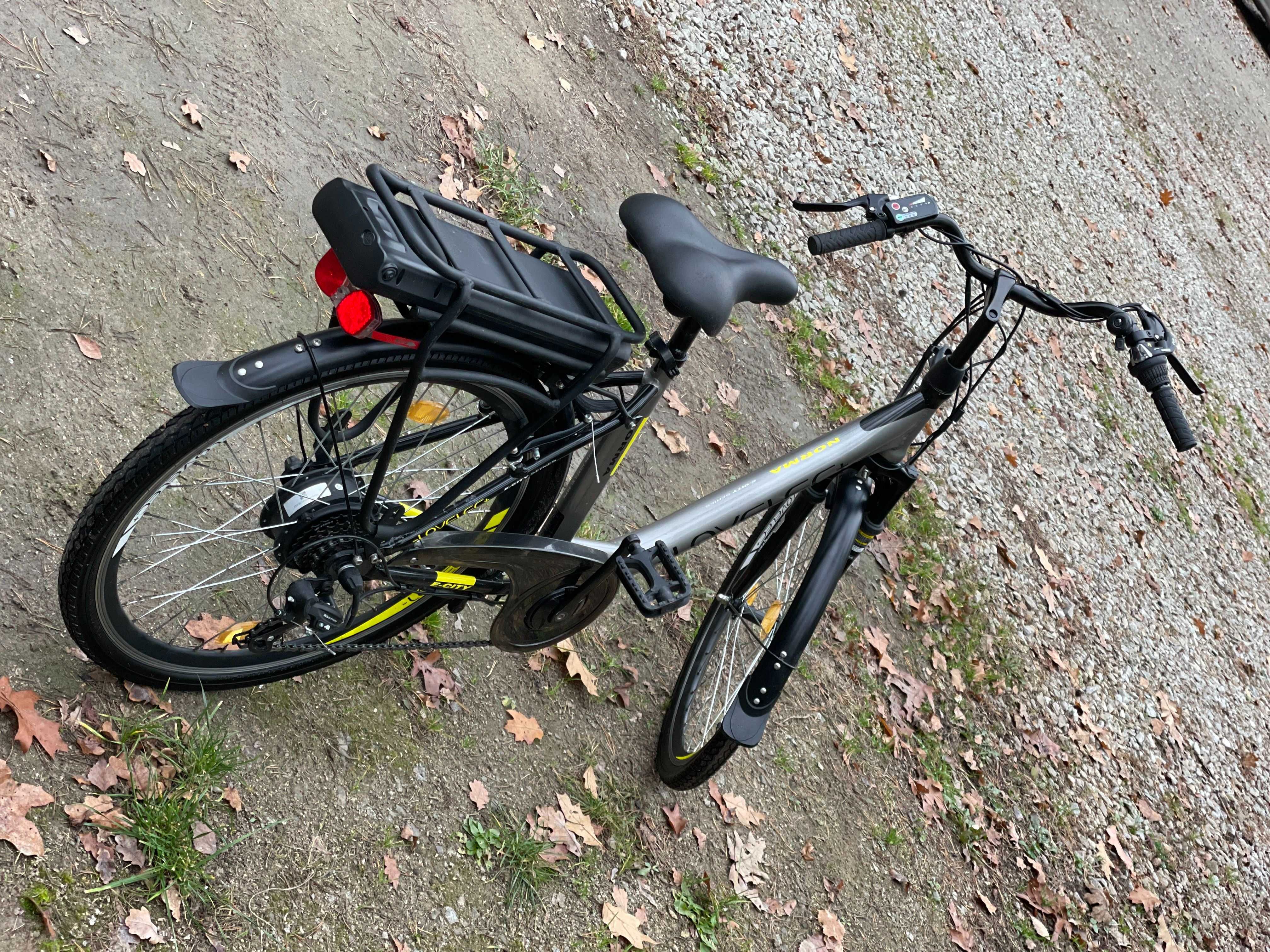 Rower elektryczny miejski Lovelec Norma, rama 18", koło 26"