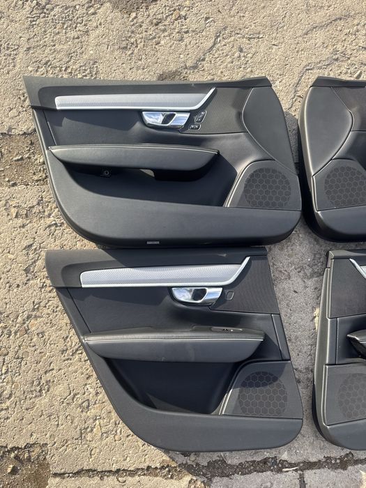 Boczki tapicerki volvo v90 r-design europa