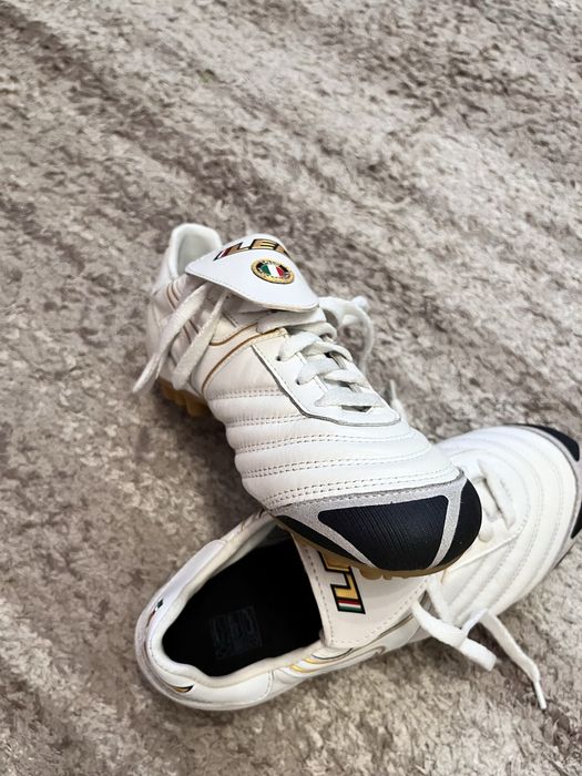 Футбольні бутси Adidas Copa Mundial