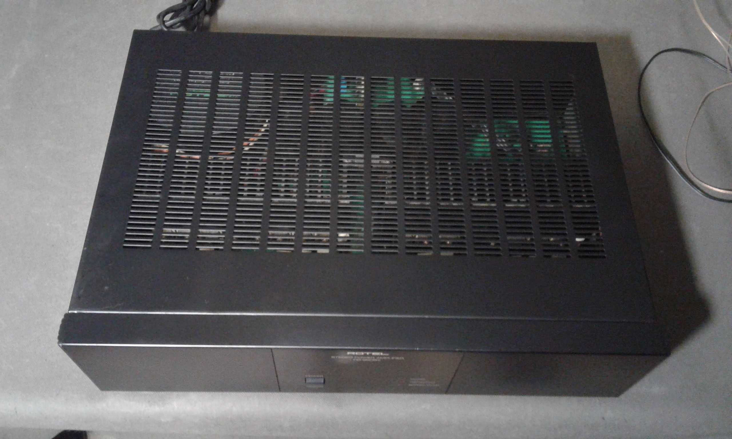 ROTEL RB-980BX, wzmacniacz stereo