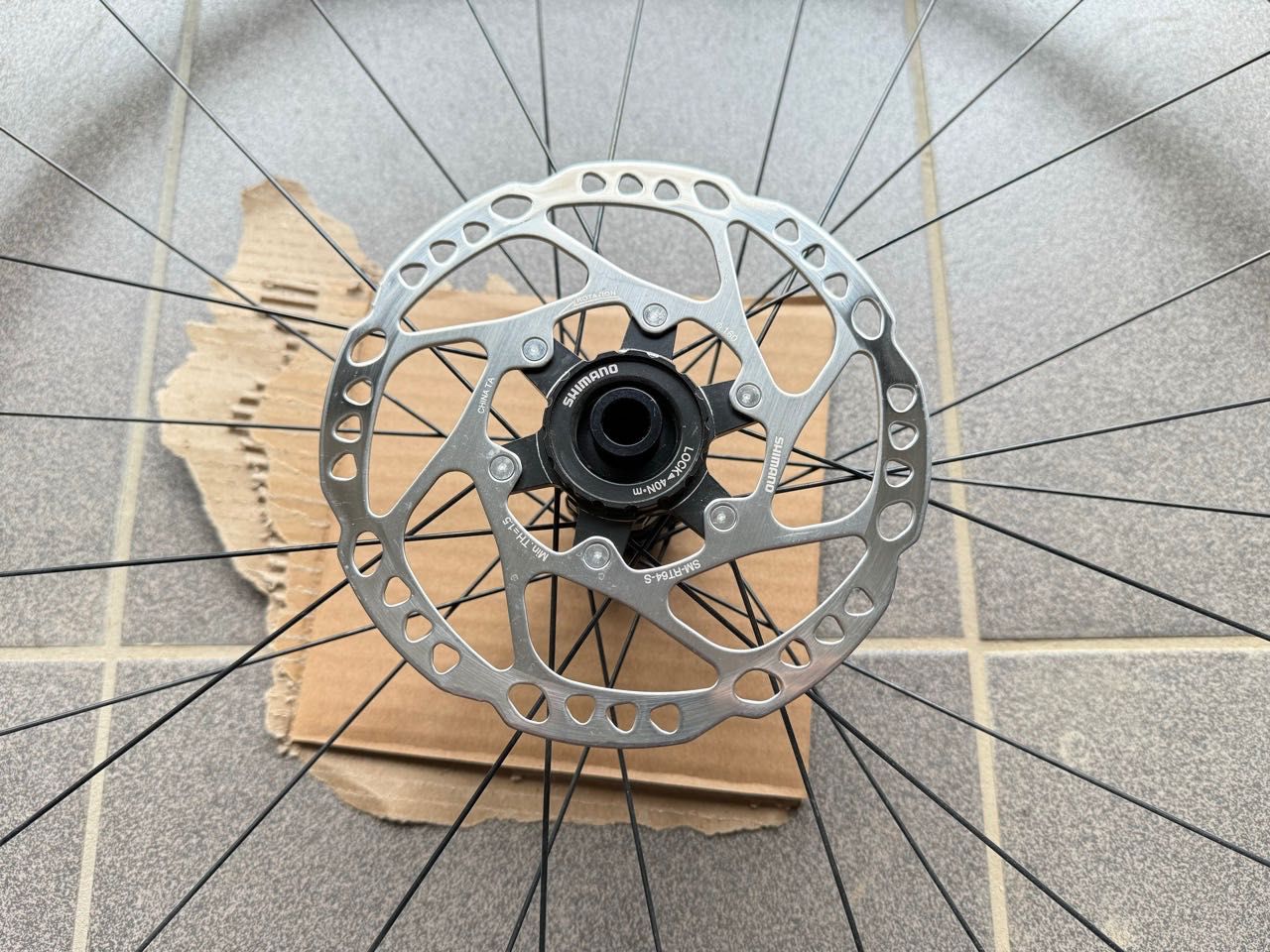 Koła DT Swiss 350 Straightpull CL R500 DB 1735g szosa gravel cross
