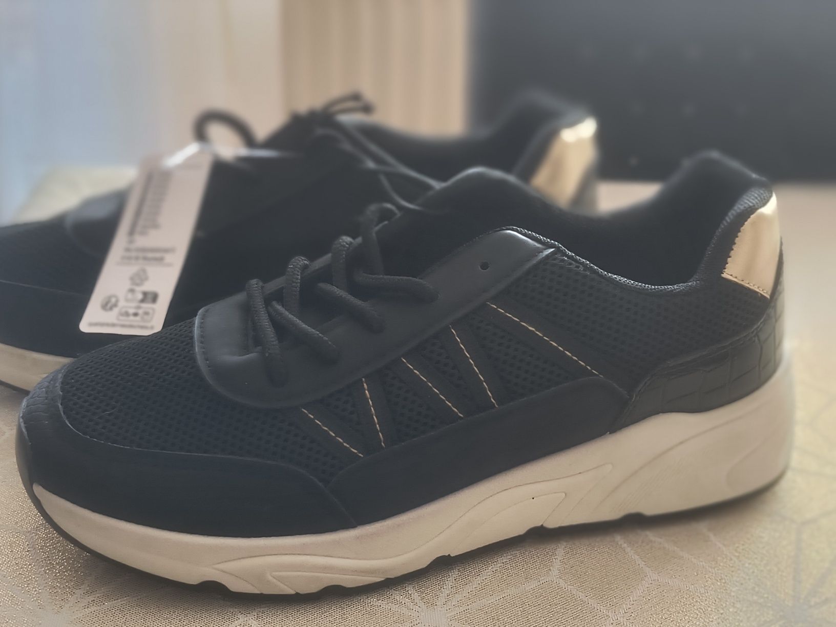 Buty sportowe adidasy rozm. 38