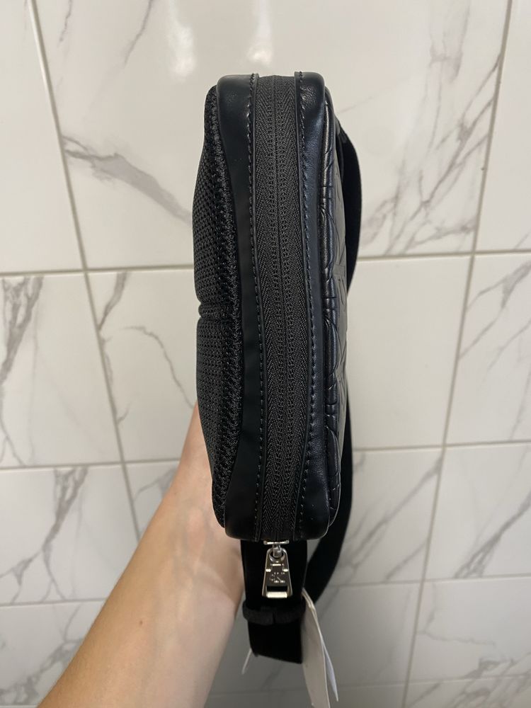 Сумка чоловіча Calvin Klein Jeans Monogram Reporter