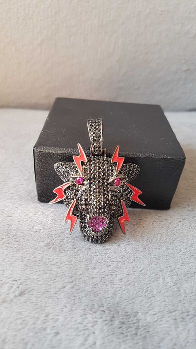 Wisiorek Black Leopard