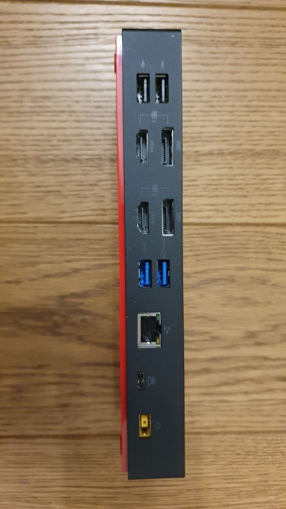 Lenovo ThinkPad Hybrid USB-C Dock DUD9011D1 40AF
