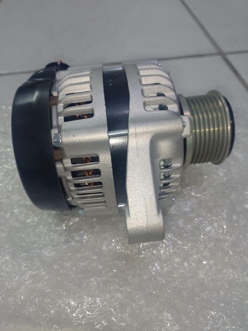 Alternador Toyota Hilux hiace Dyna land Cruiser