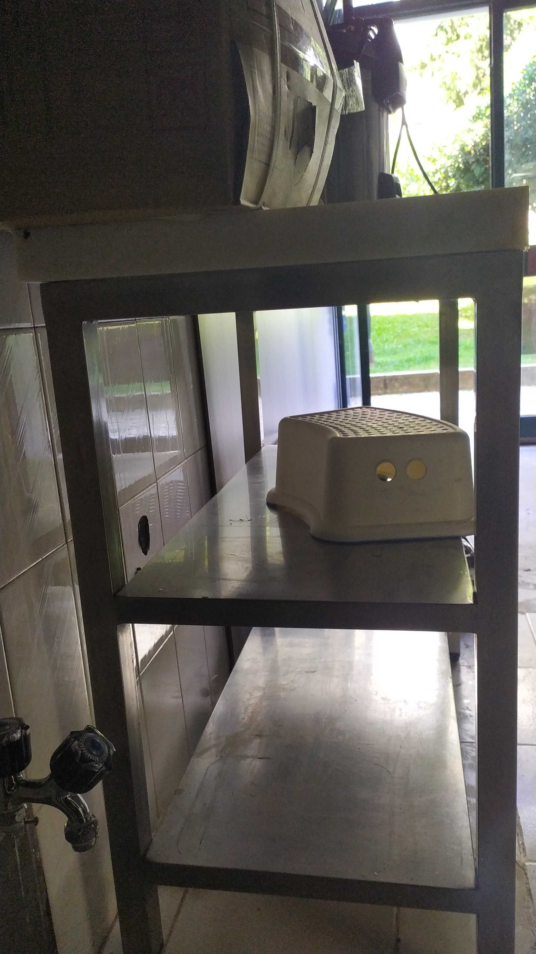 Vendo recheio Restaurante. Vendo Bancada Inox