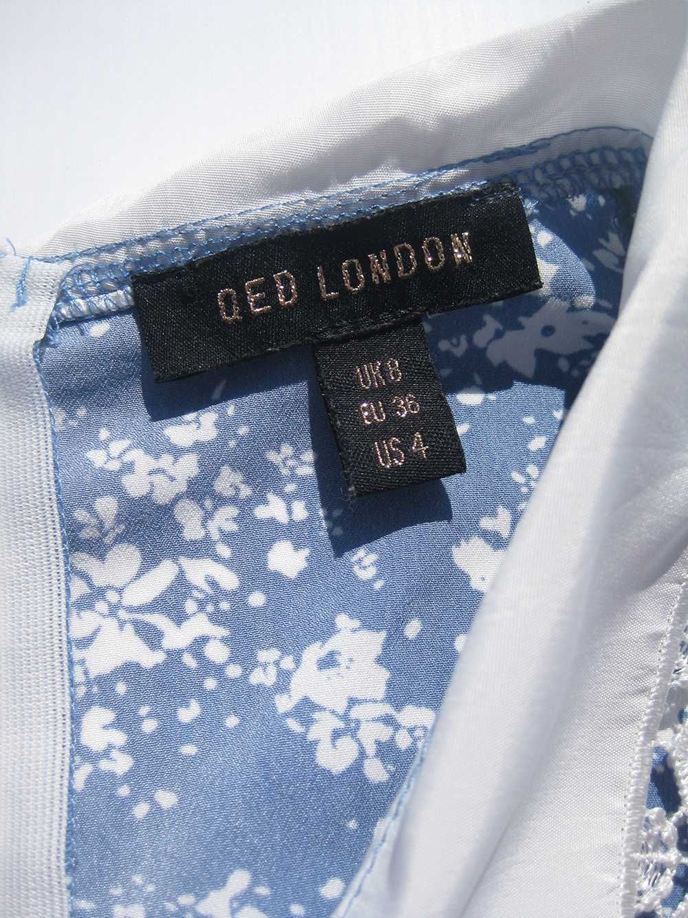 Красивое цветочное платье в стиле прованс с поясом Qed London S