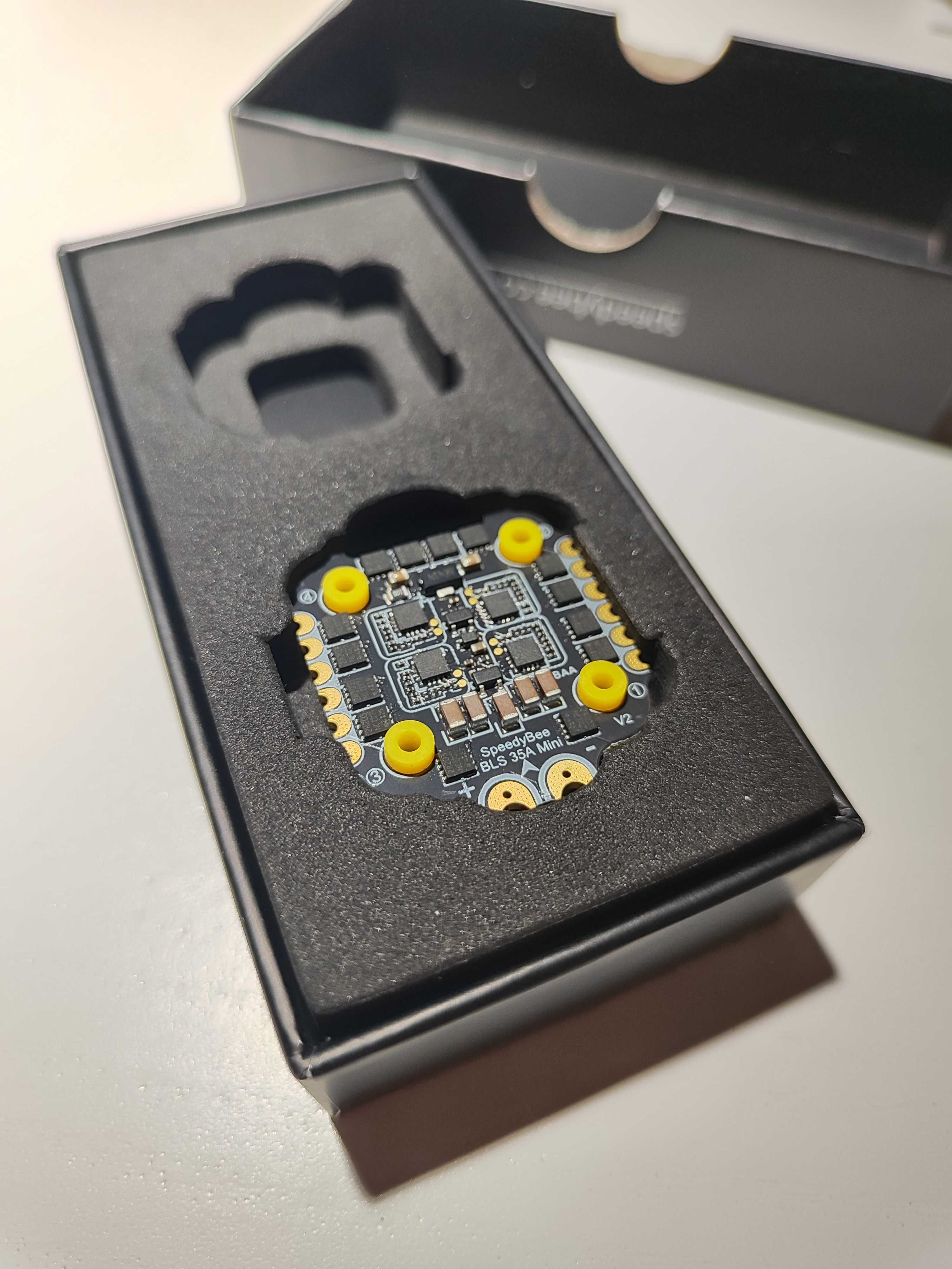 SpeedyBee BLS 35A Mini V2 4-in-1 ESC