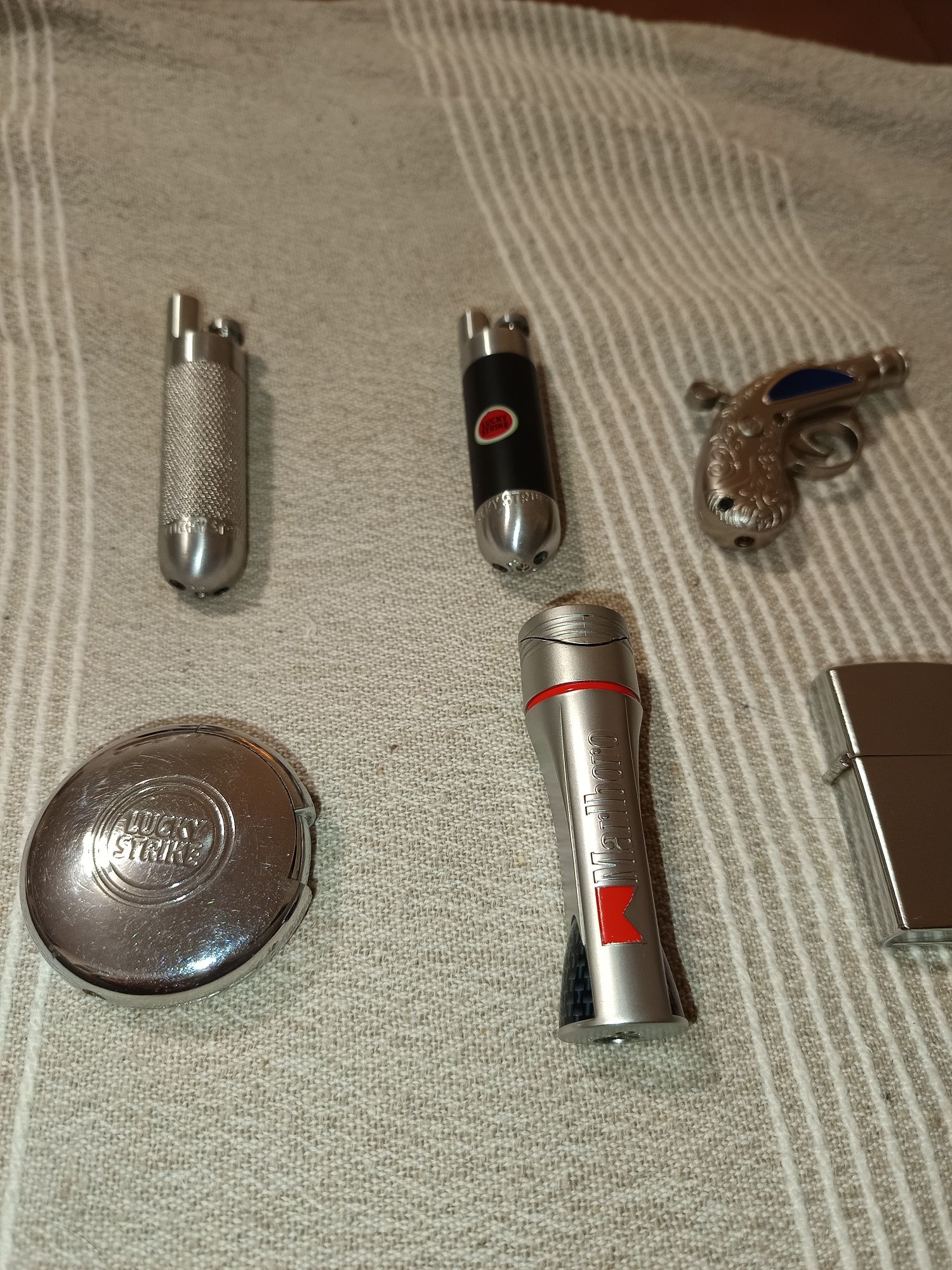 Conjunto isqueiros