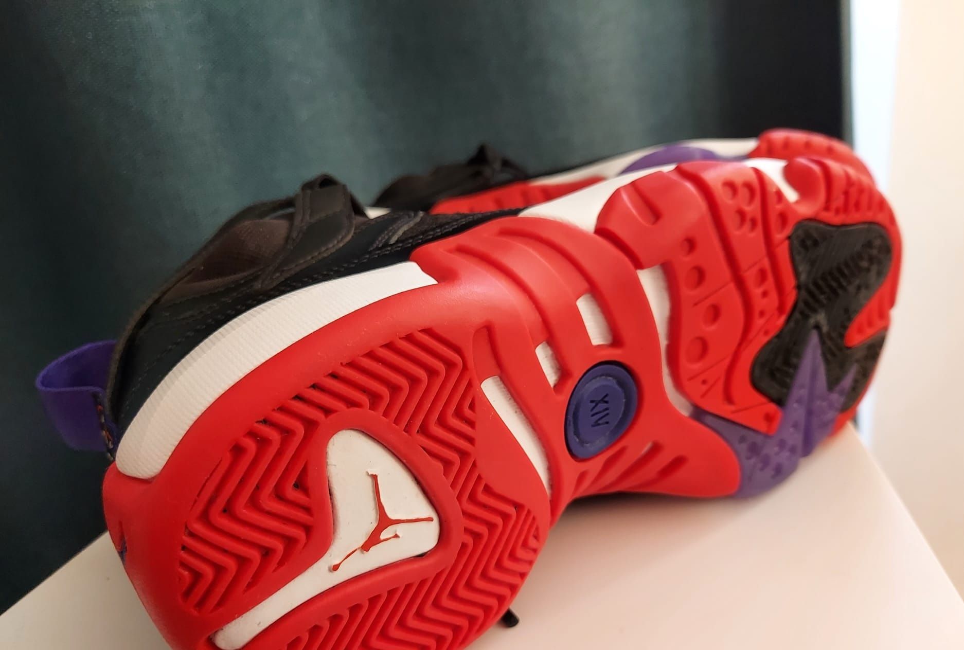 Nike Jordan Jumpman Two Trey 38 – jak nowe, raz użyte
