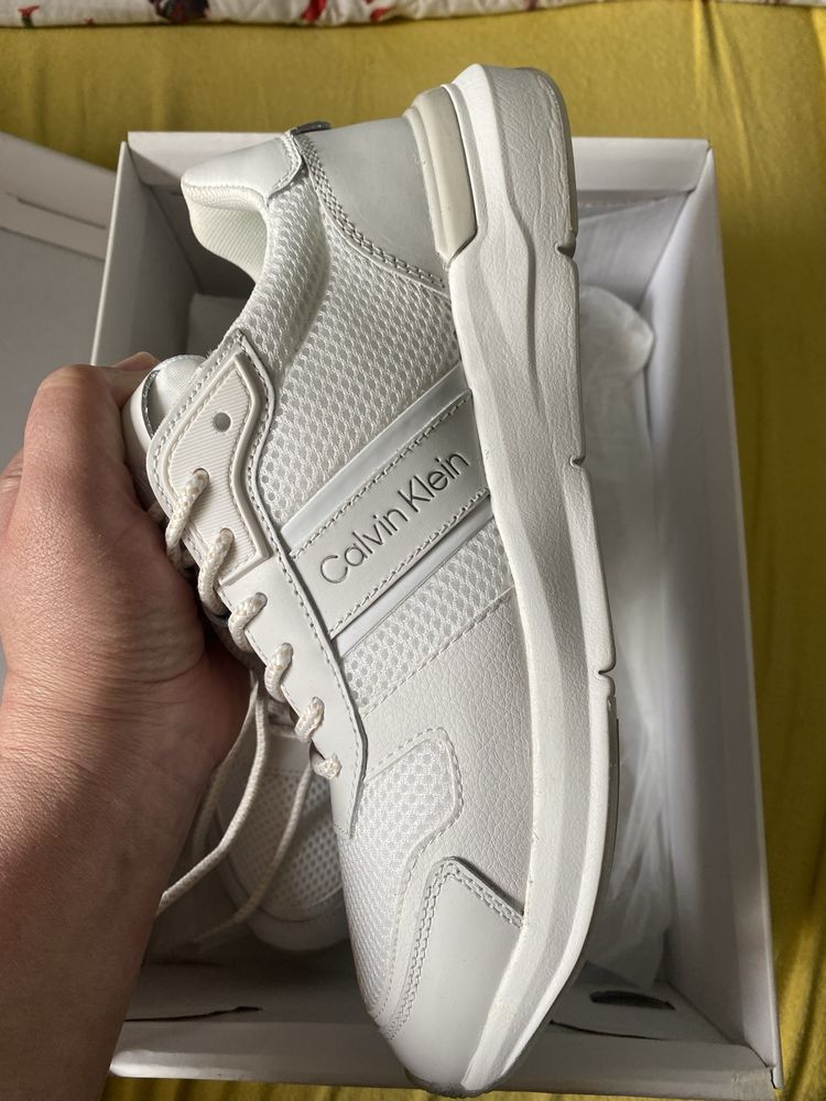 Calvin Klein Zupelnie nowe adidaski sneakersy Calvin Klein rozmiar 39