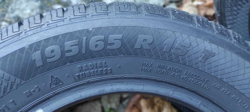 Opony zimowe Paxaro 2024r 8,5 mm bieżnik 195/65/15