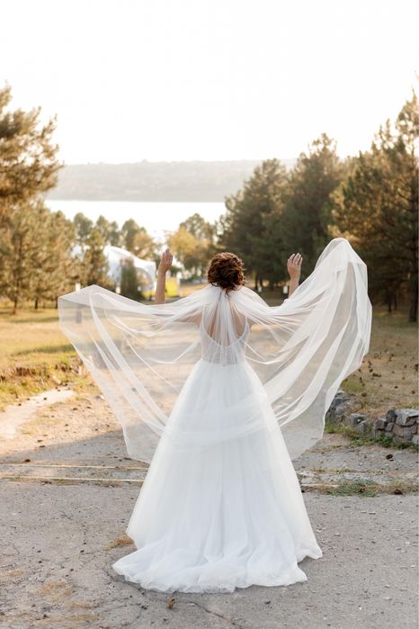 Продам Весільню сукню