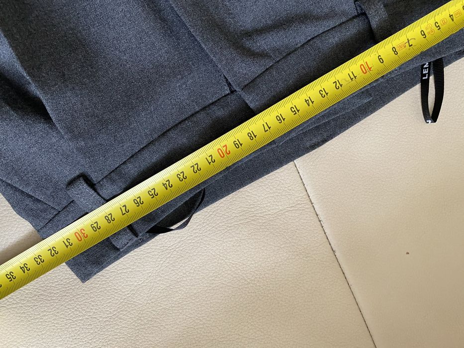 Брюки классика офисные. Серые, Вискоза/полтэстер. Размер S. Новые.