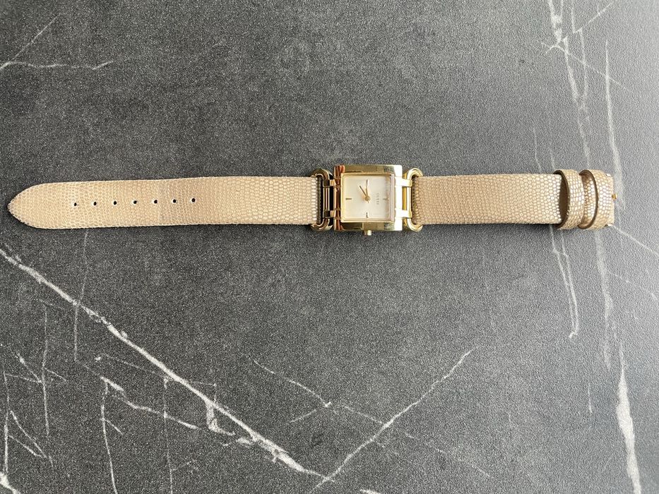 Zegarek GUESS W0152L1