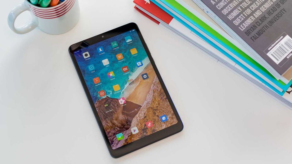 Компактний планшет Сяомі Xiaomi Mi Pad 4 (3/32 GB) + комплект