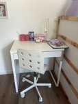 Secretaria e mesa de crianca (secretaria modelo Micke ikea)