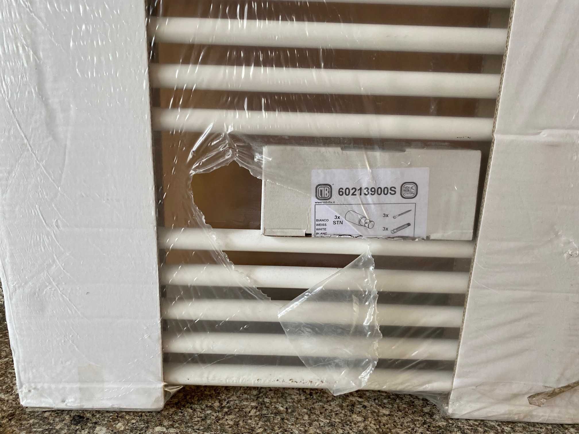 2 Radiadores toalheiros BAXI CL 60/800 (55 cm entre eixos) - NOVOS!