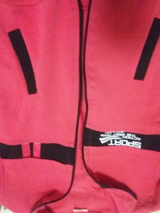 дитяча спортивна кофта на4_6років 75грн