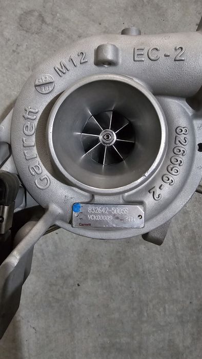 Turbo garrett proveniente de um golf