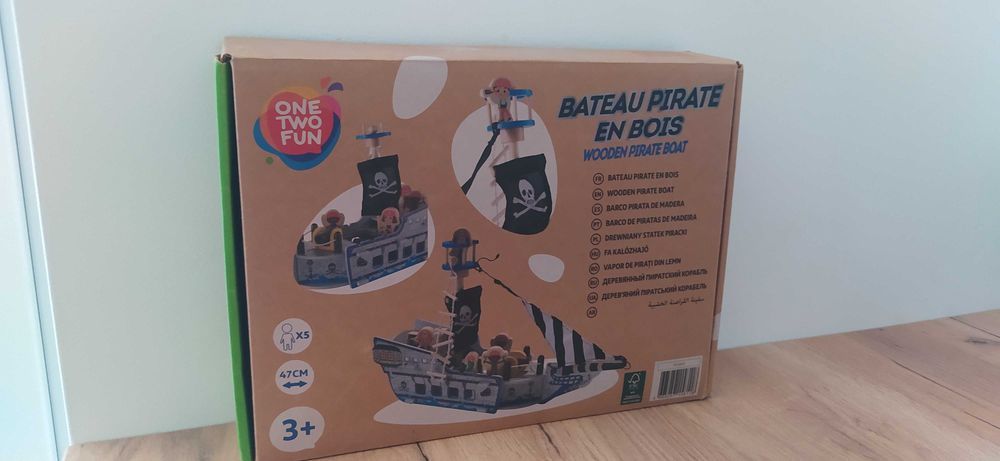 Drewniany statek piracki + postacie 3+ One Two Fun