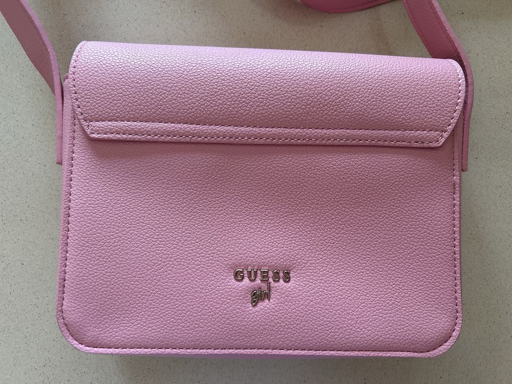 Carteira Guess rosa