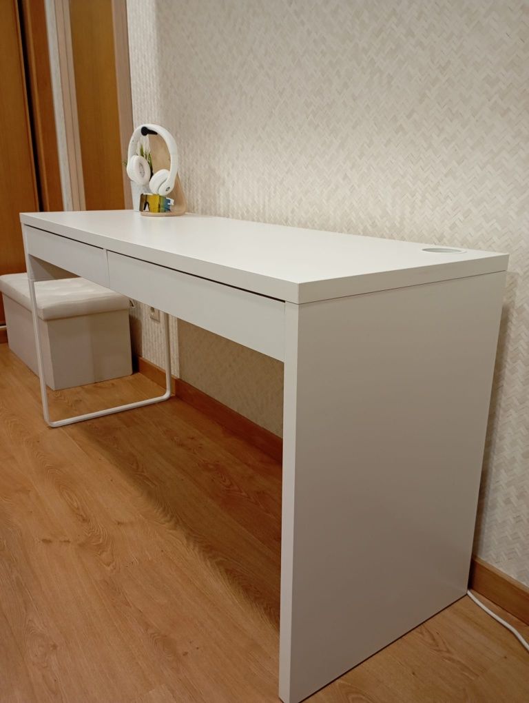 Secretária Branca MICKE IKEA