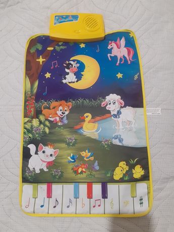 Музыкальный коврик/плакат, развивающий для малышей.