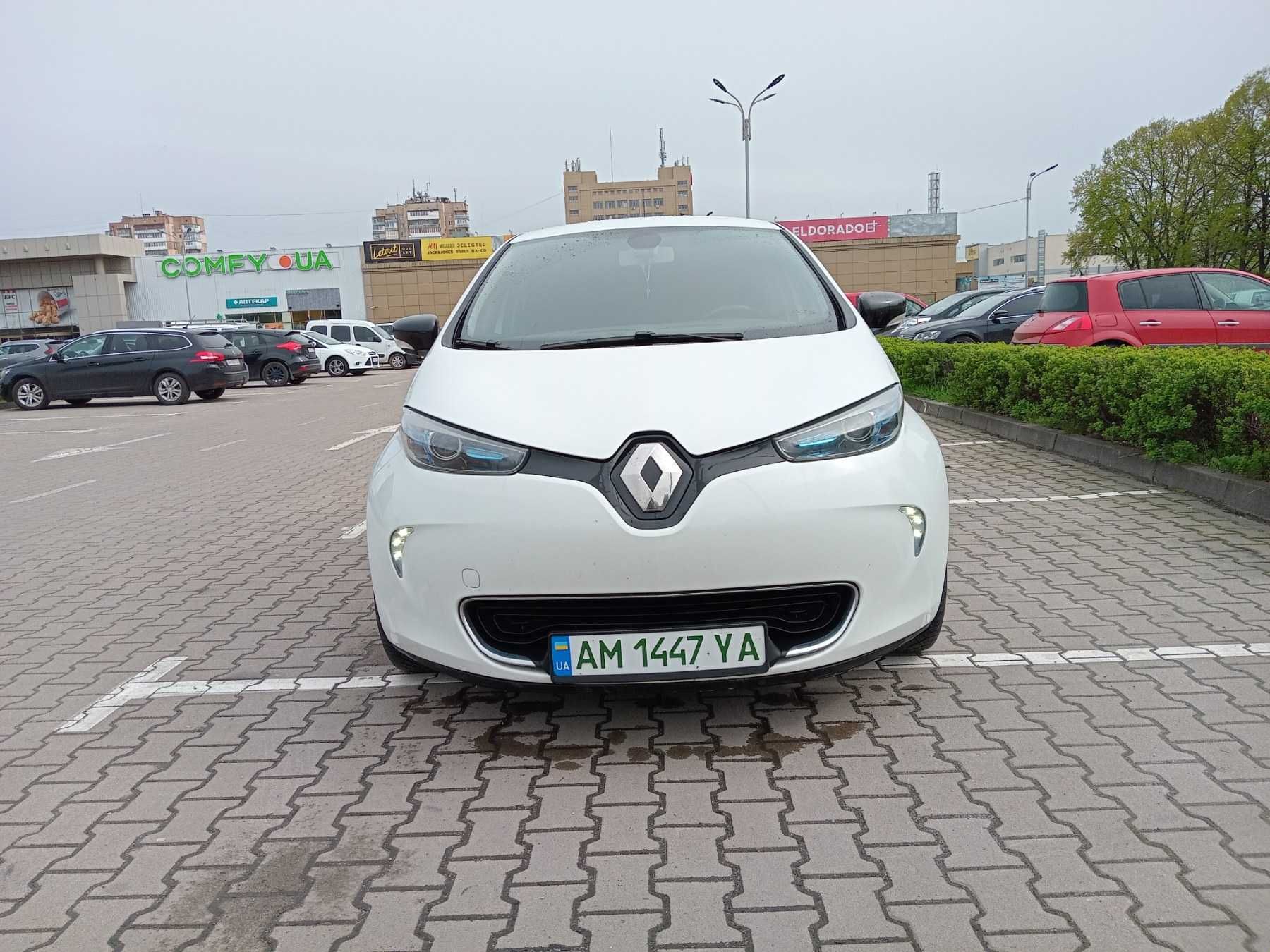 Продам електромобіль Renault Zoe 2017 (40 kWh) Запас ходу 300 км.