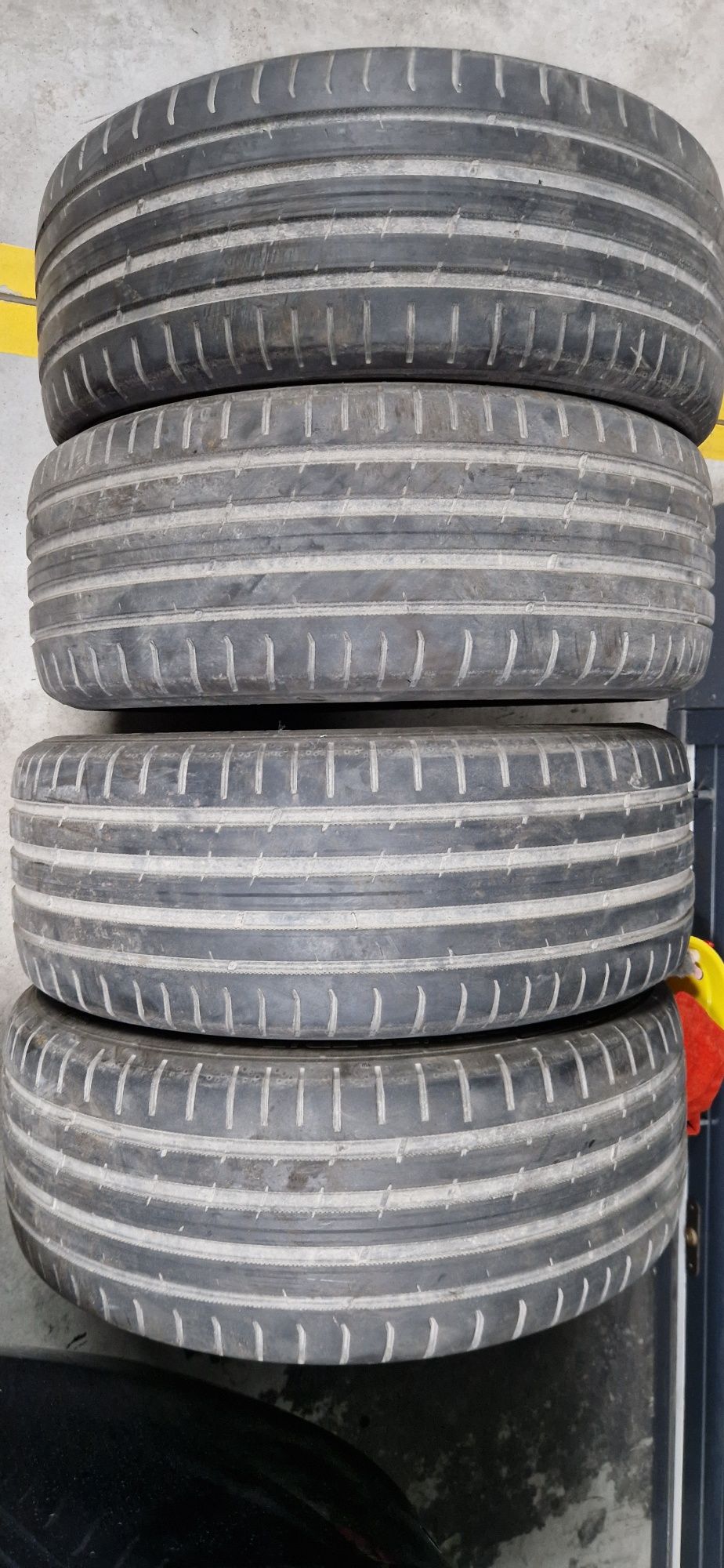 Opony Lato Nokian 225 55  17