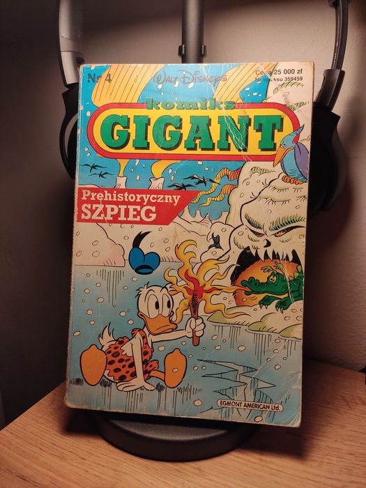 Komiks gigant 4/93 prehistoryczny szpieg kaczor donald 1993