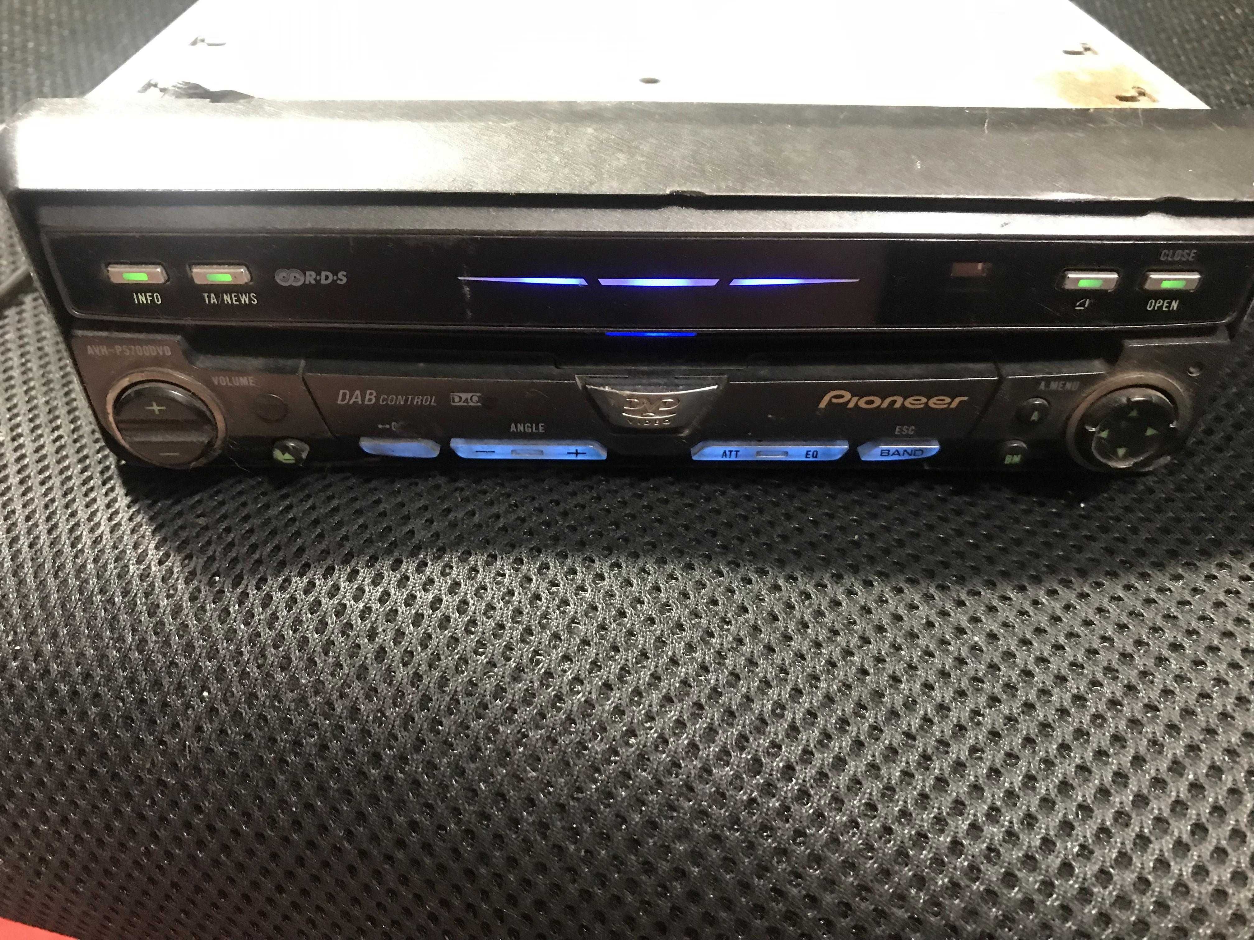 Мультимедийный центр магнитола Pioneer AVH-P5700DVD