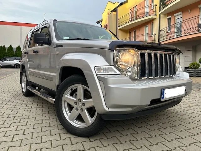 Jeep Cherokee Jeep Cherokee KK 2.8CRD 2009r. 4x4/wersja EUR/FULL/2 x koła/hak 3,5t