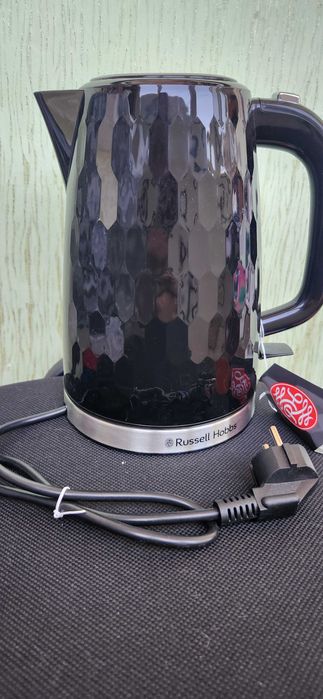 Електрочайник Russell hobbs-1.7L-2000-2400w - чорний