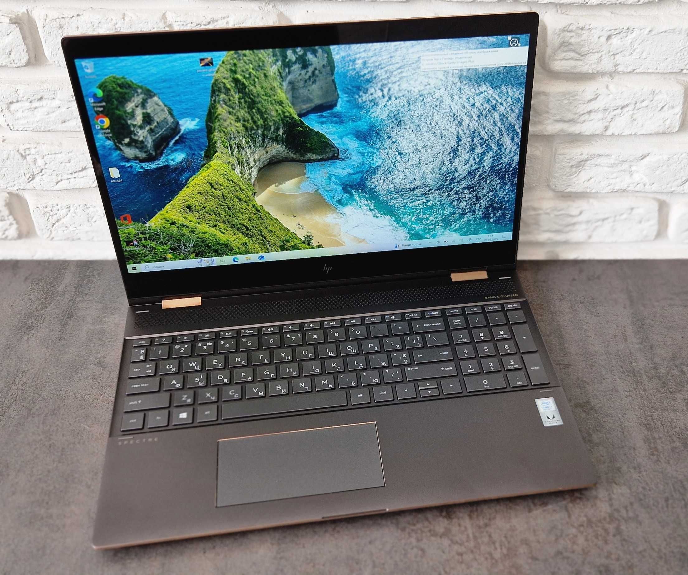 Ноутбук HP Spectre X360 /i7-8705G/Radeon RX/16GB/512/4К/Трансформер
