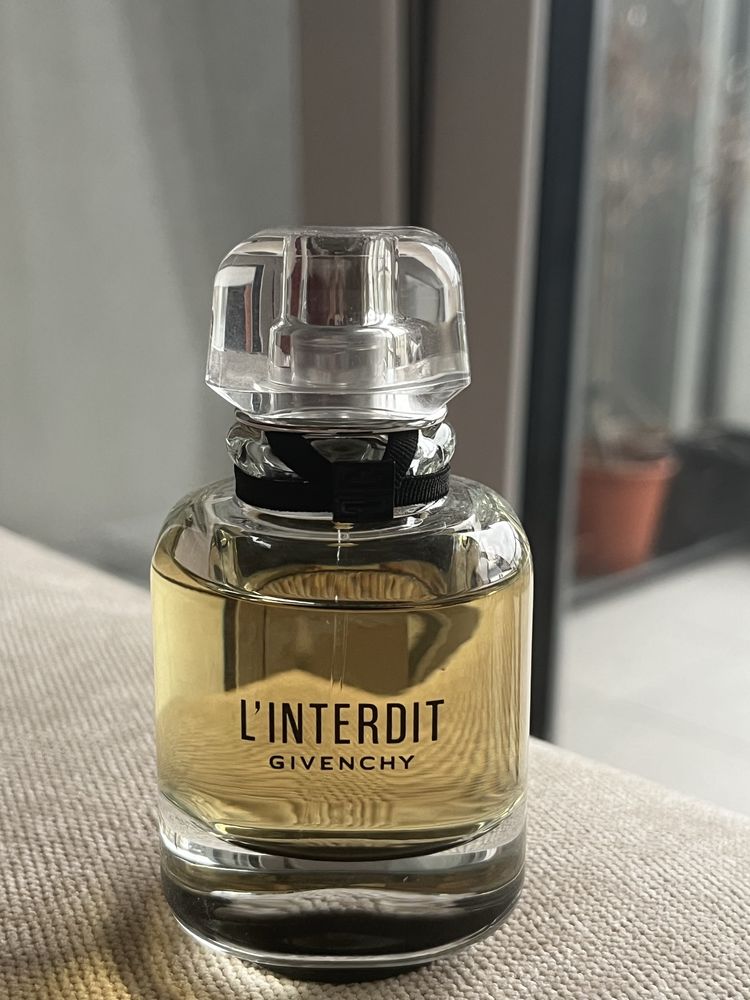 Givenchy L’interdit