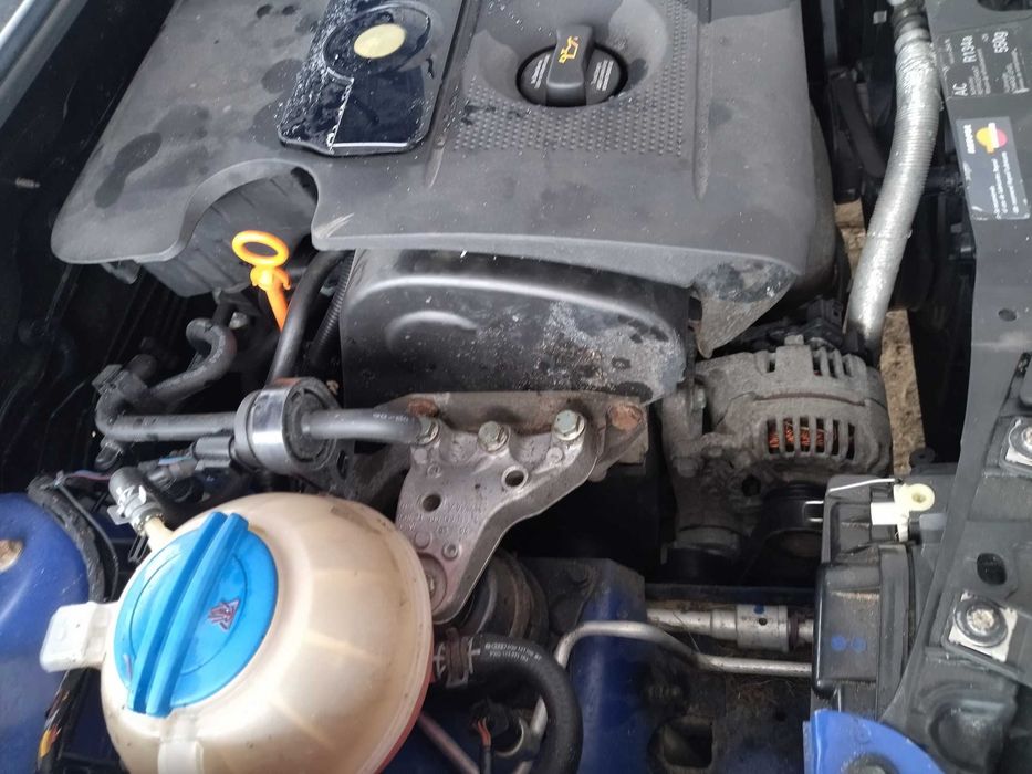 ibiza 1.4 BBZ L55G silnik pas zderzak  felga A1 r15 8X060`1027C
