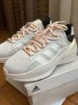 Кросівки adidas розмір 40