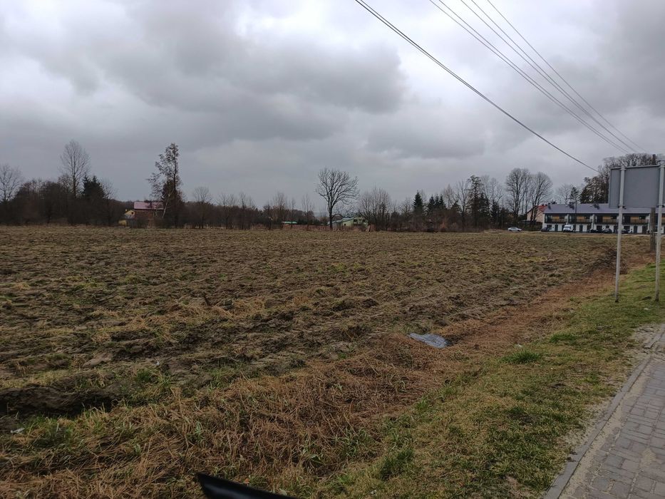 Sprzedam działkę budowlaną