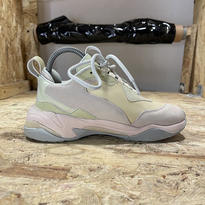 Жіночі кросівки Puma Thunder Spectra