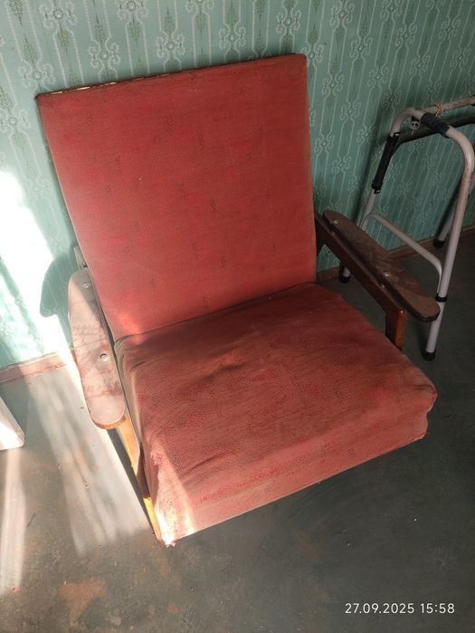 Продам кресло кровать ссср